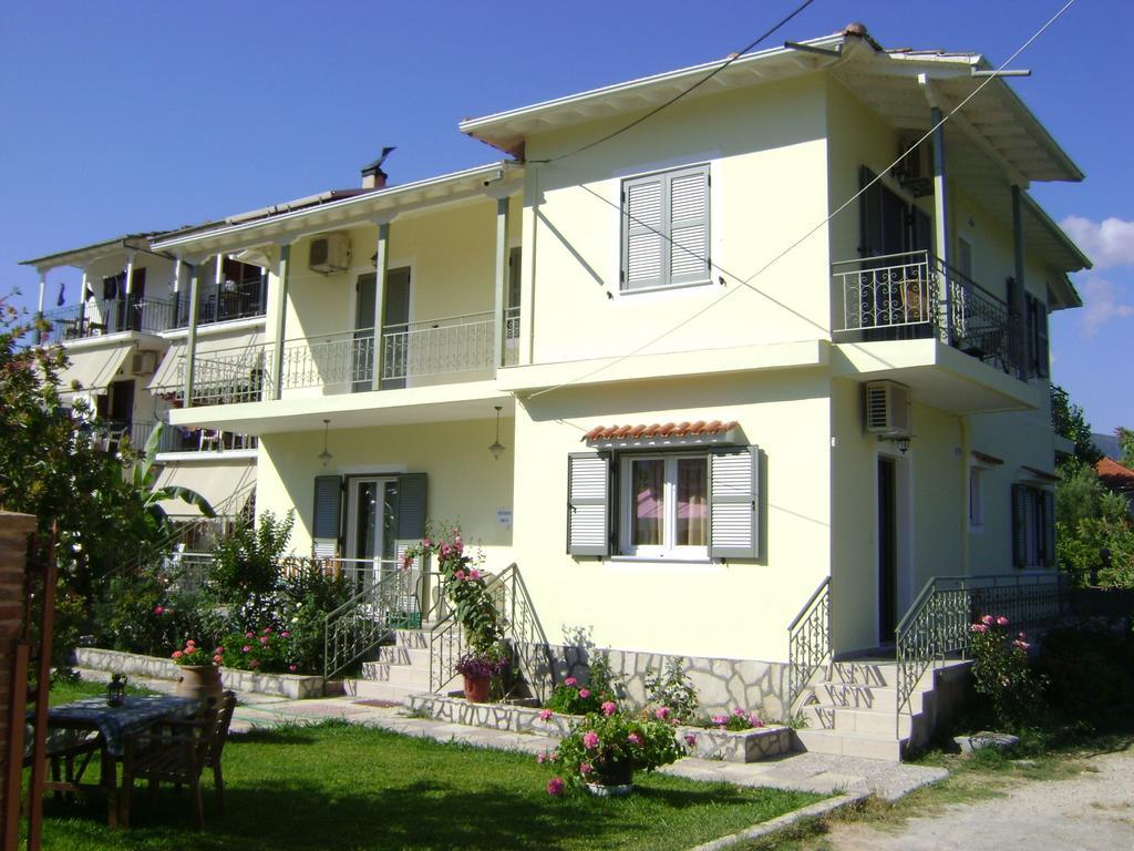 Vasso'S Studios Vasiliki  Ruang foto